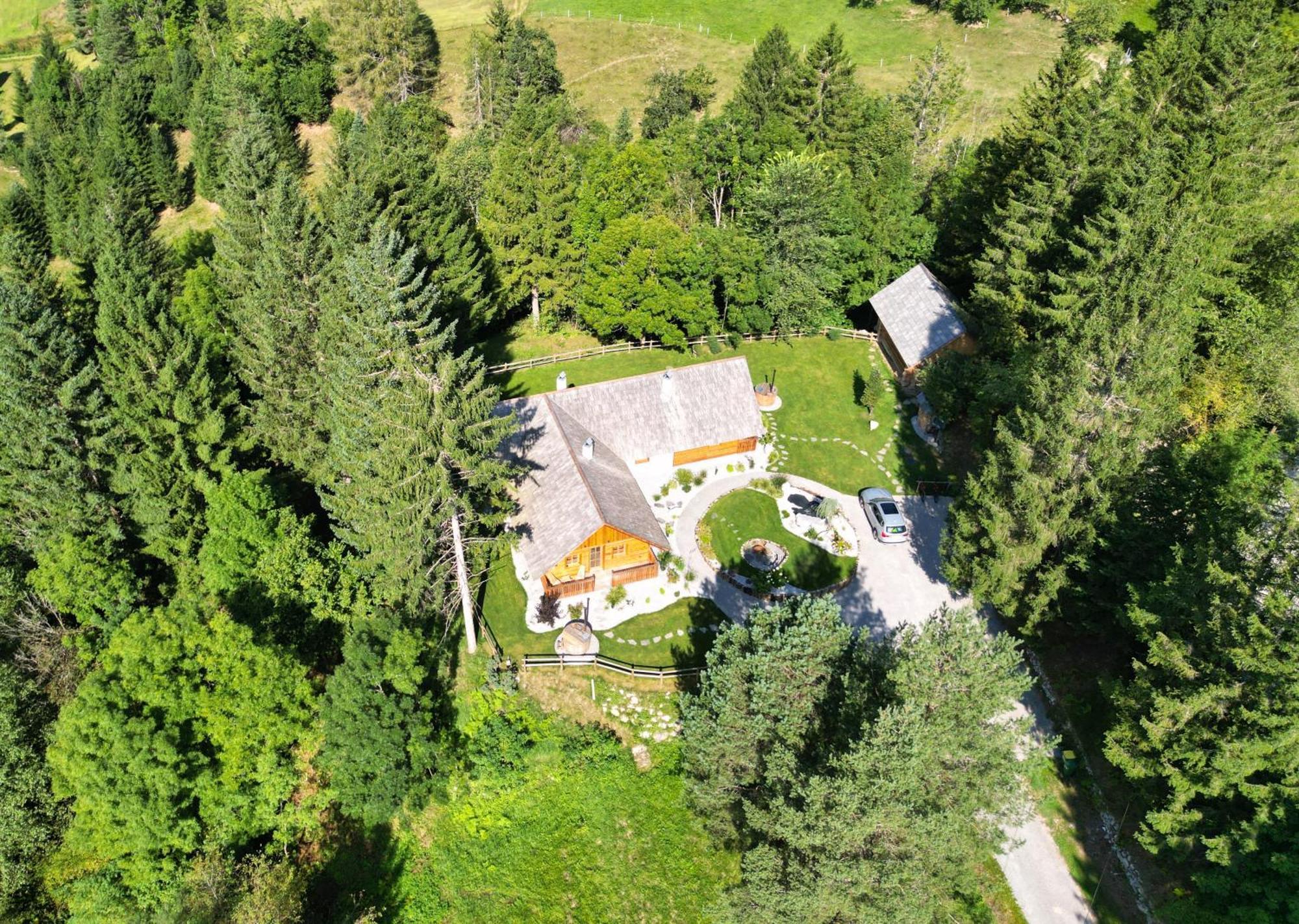 Alpine Retreat Apartments Surc Rateče Buitenkant foto